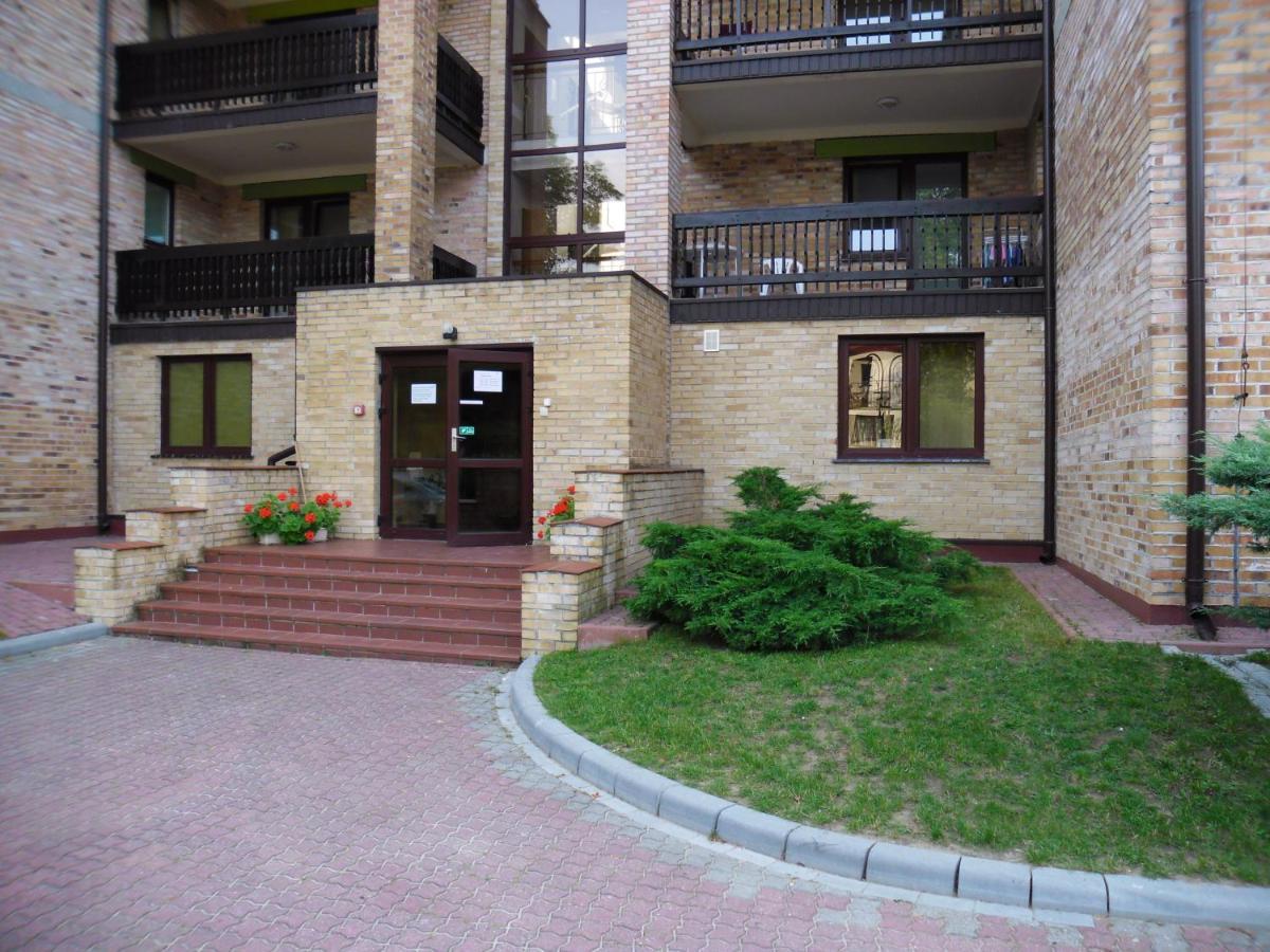 Lesny Dwor Aparthotel Mielno  Exterior photo